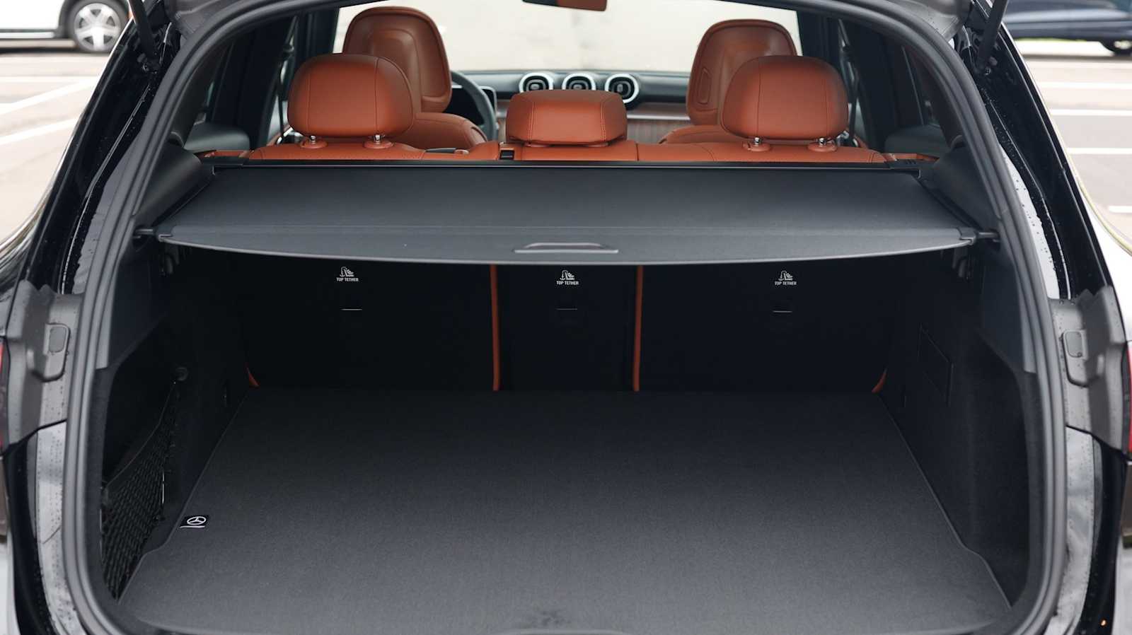 Thumbnail: 2026 Mercedes-Benz GLC - 30