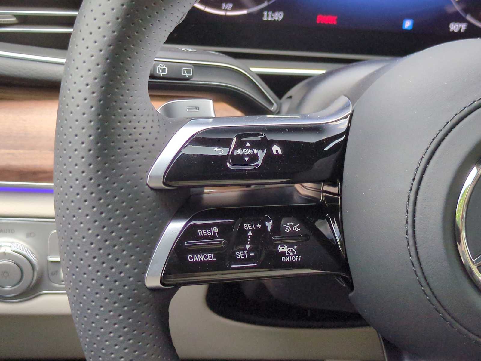 Thumbnail: 2025 Mercedes-Benz GLS - 26