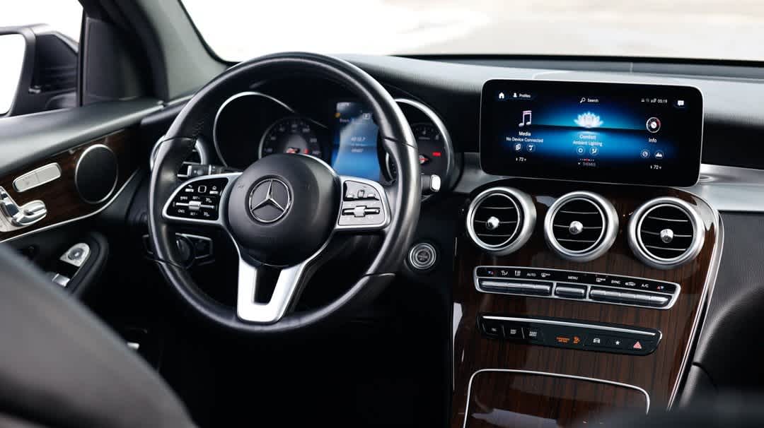 Thumbnail: 2022 Mercedes-Benz GLC - 19