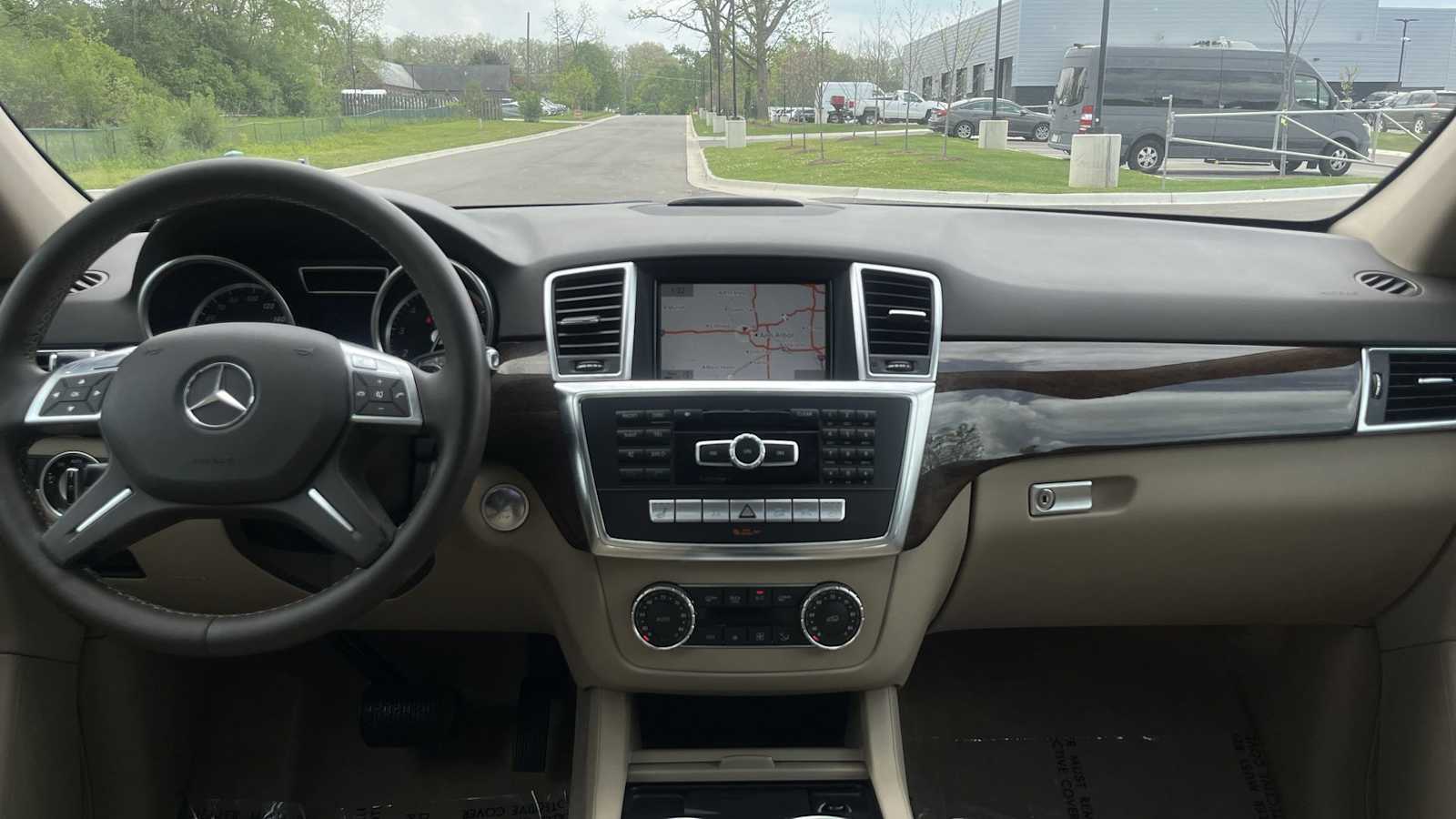 Thumbnail: 2013 Mercedes-Benz M-Class - 29