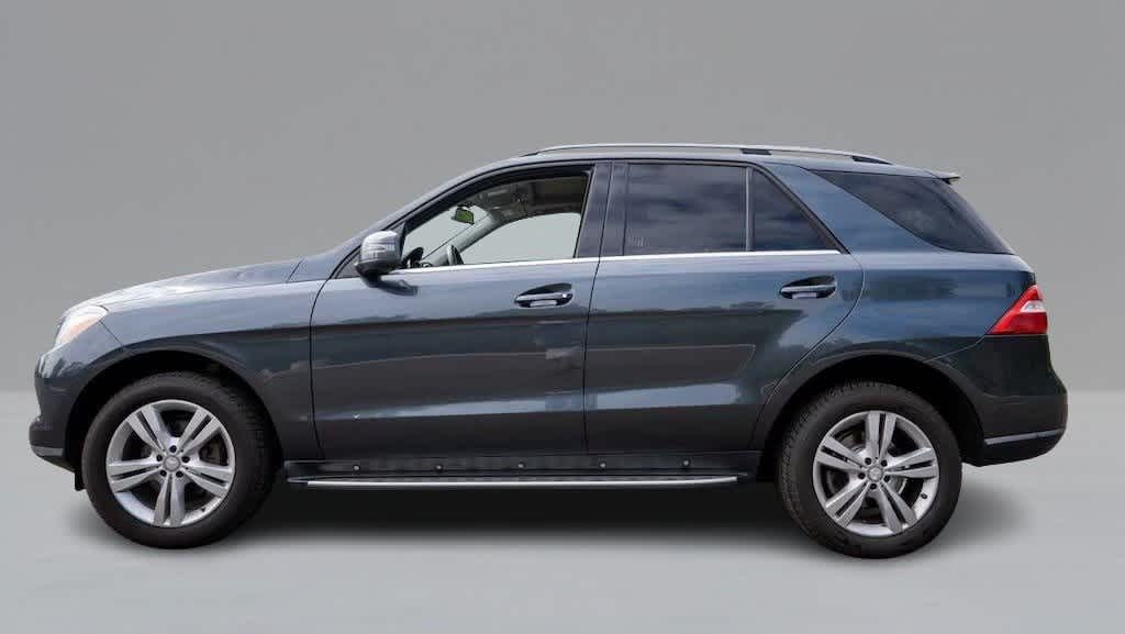 Thumbnail: 2013 Mercedes-Benz M-Class - 3