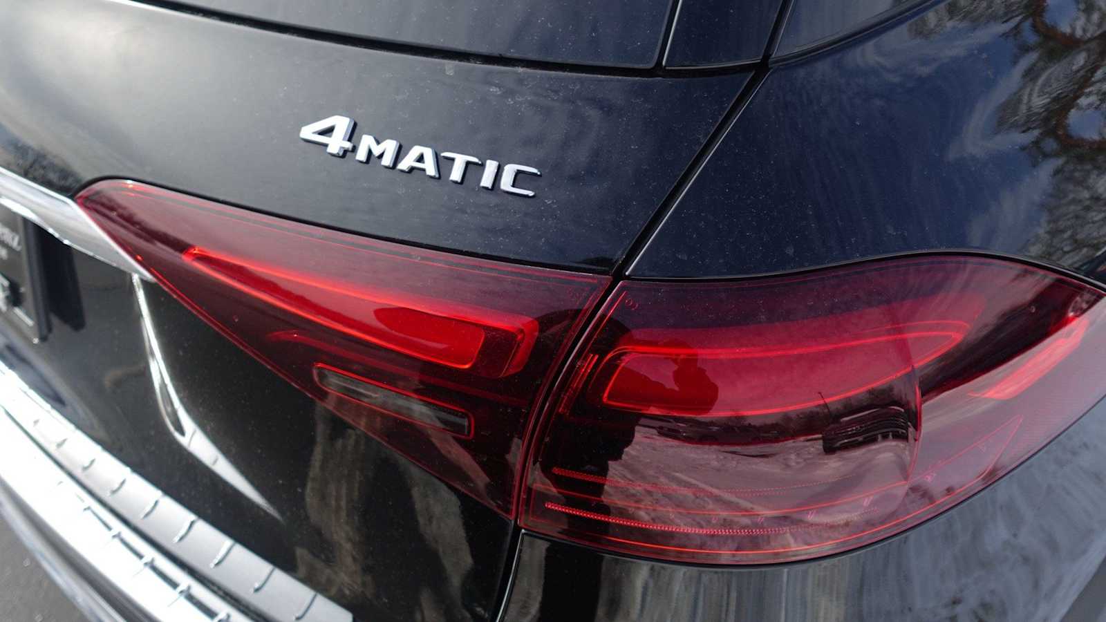 Thumbnail: 2026 Mercedes-Benz GLE - 10