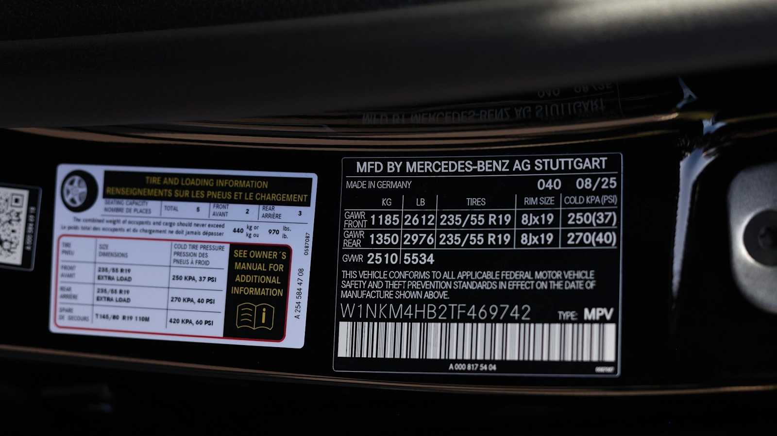 Thumbnail: 2026 Mercedes-Benz GLC - 28