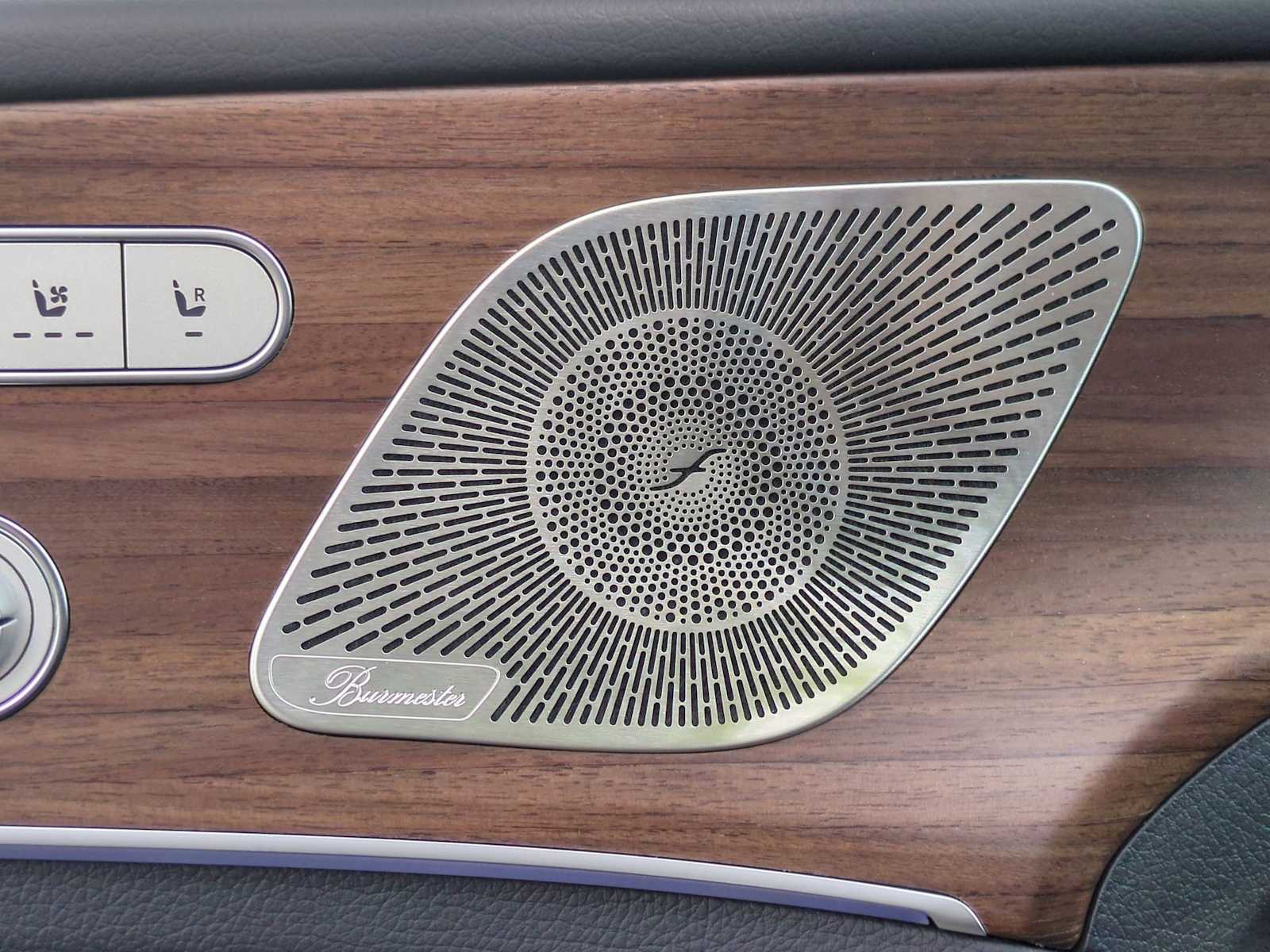 Thumbnail: 2025 Mercedes-Benz GLS - 33