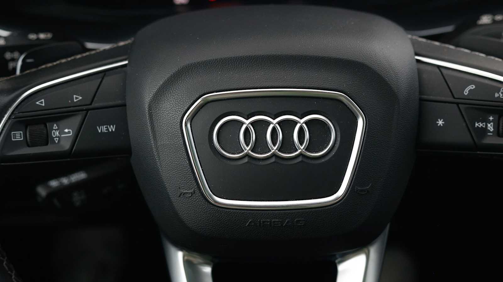 Thumbnail: 2023 Audi Q8 - 18