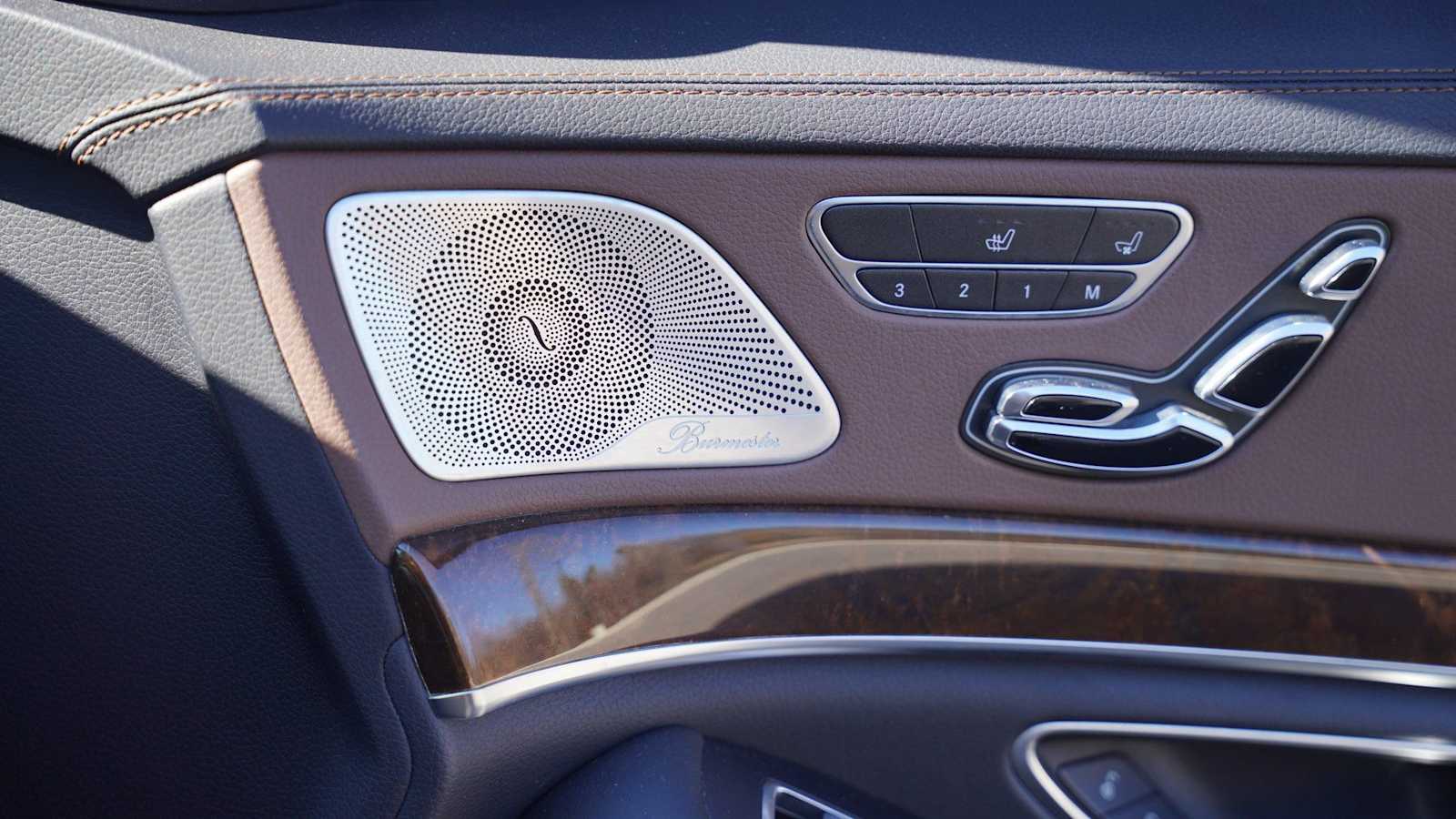 Thumbnail: 2015 Mercedes-Benz S-Class - 25