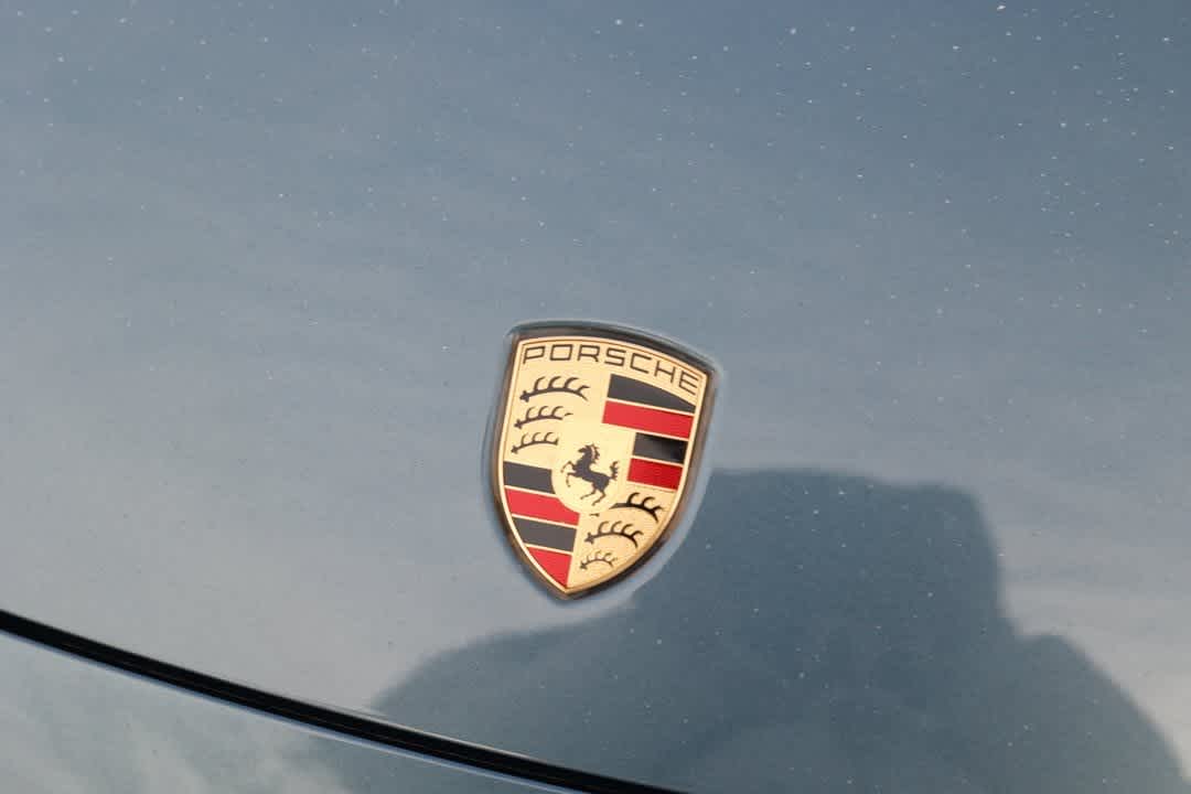 Thumbnail: 2020 Porsche Cayenne - 33