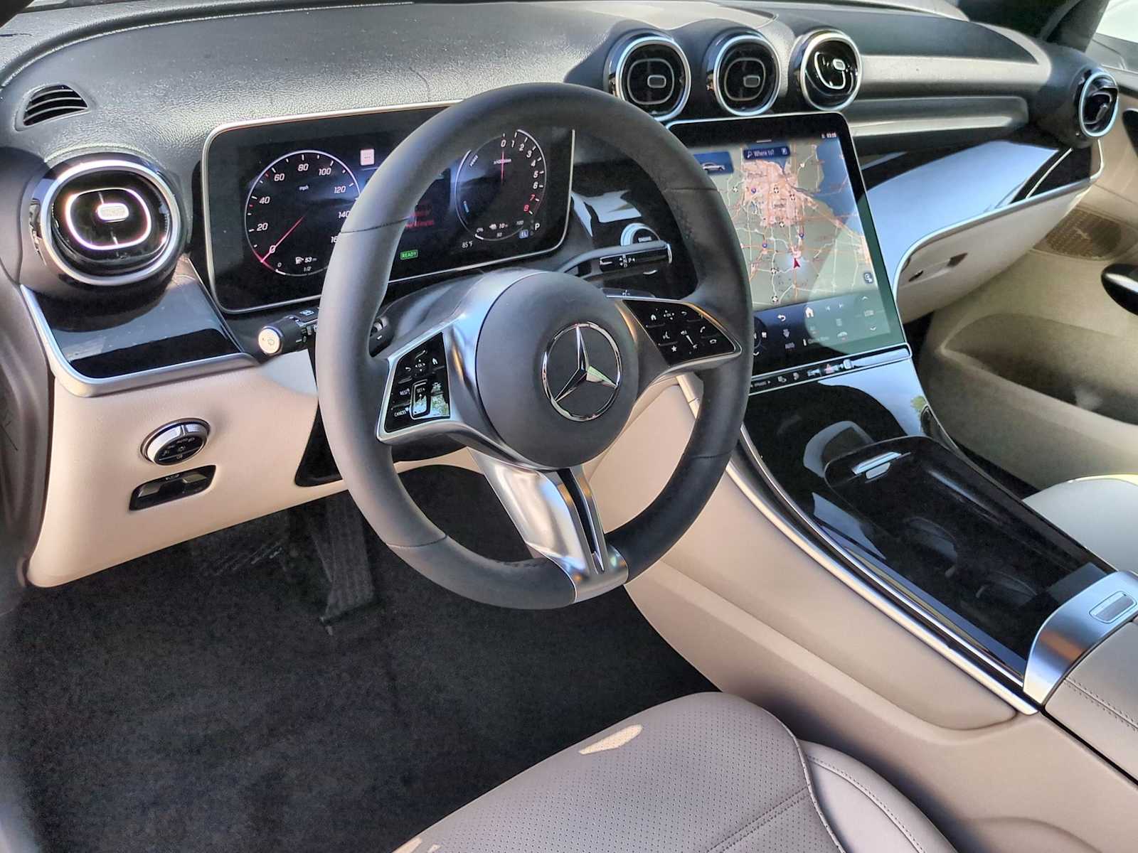 Thumbnail: 2025 Mercedes-Benz GLC - 10