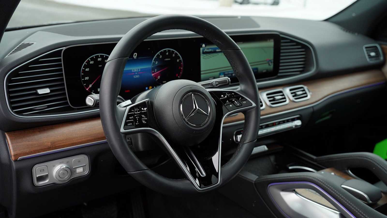 Thumbnail: 2026 Mercedes-Benz GLE - 19