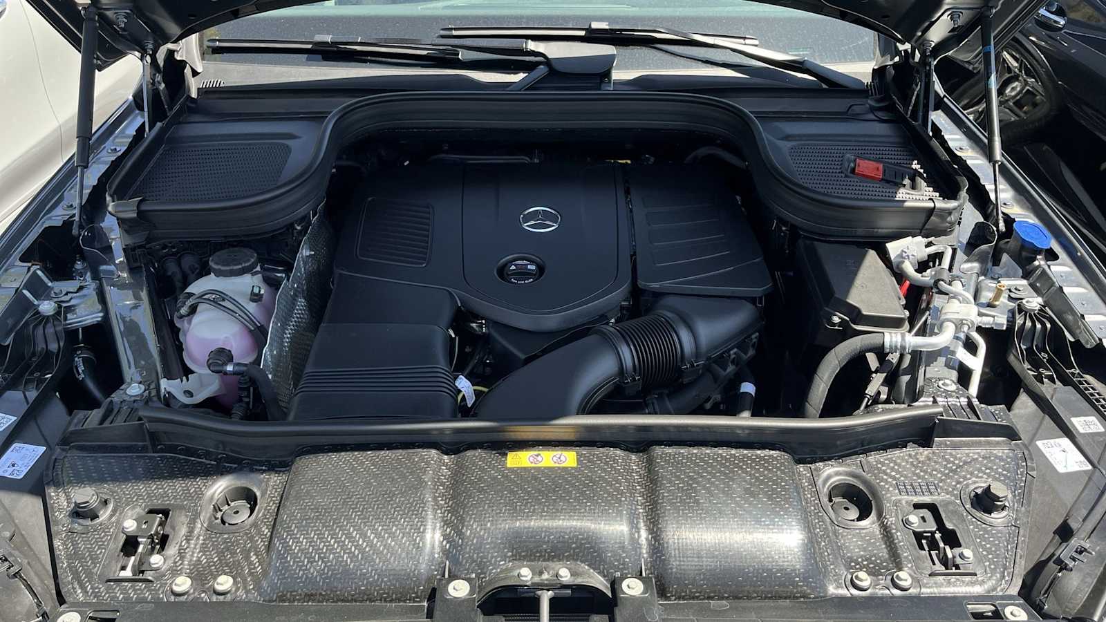 Thumbnail: 2026 Mercedes-Benz GLE - 25