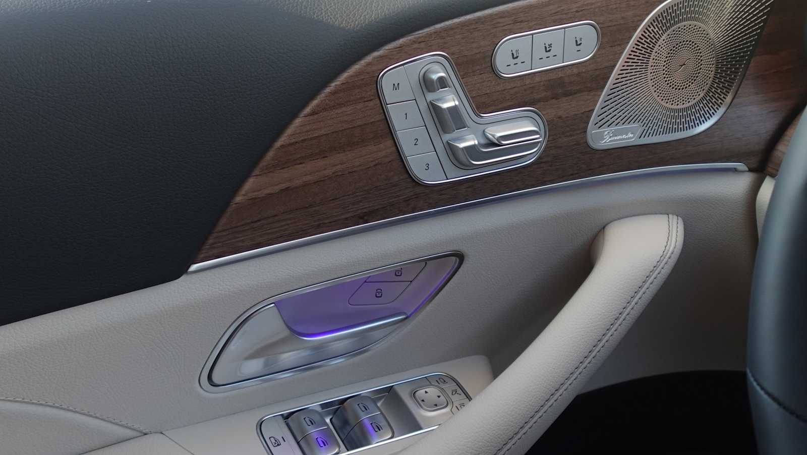 Thumbnail: 2026 Mercedes-Benz GLE - 23