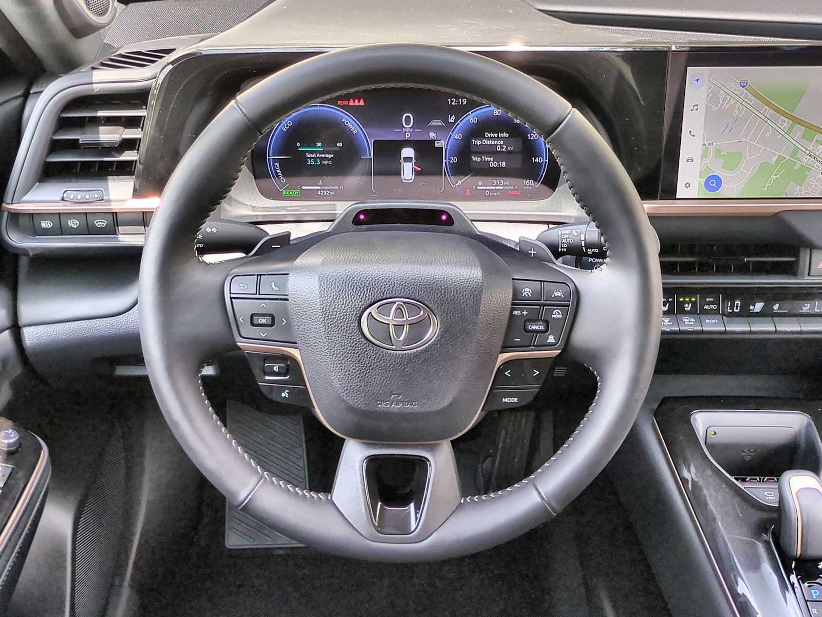 Thumbnail: 2025 Toyota Crown Signia - 25