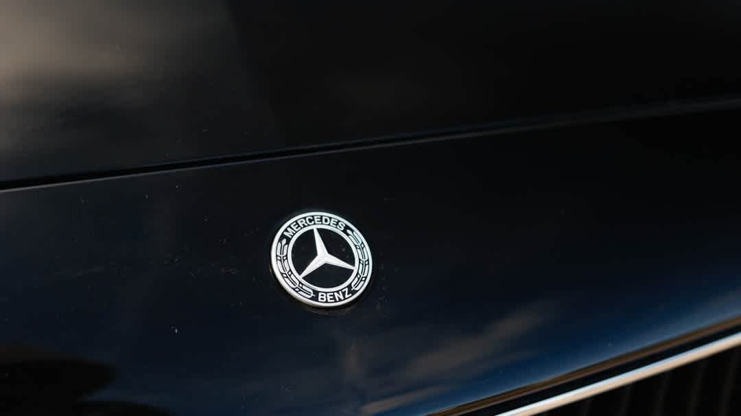 Thumbnail: 2025 Mercedes-Benz C-Class - 10