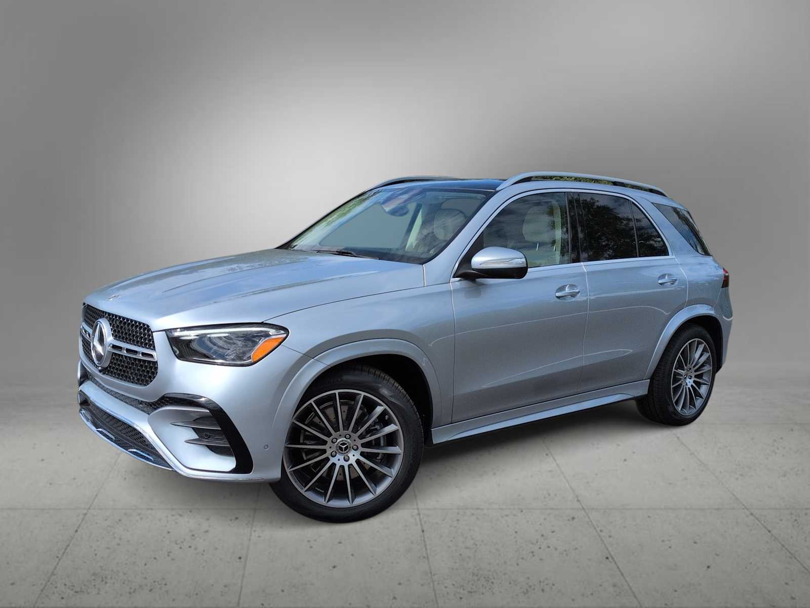 Thumbnail: 2026 Mercedes-Benz GLE - 1
