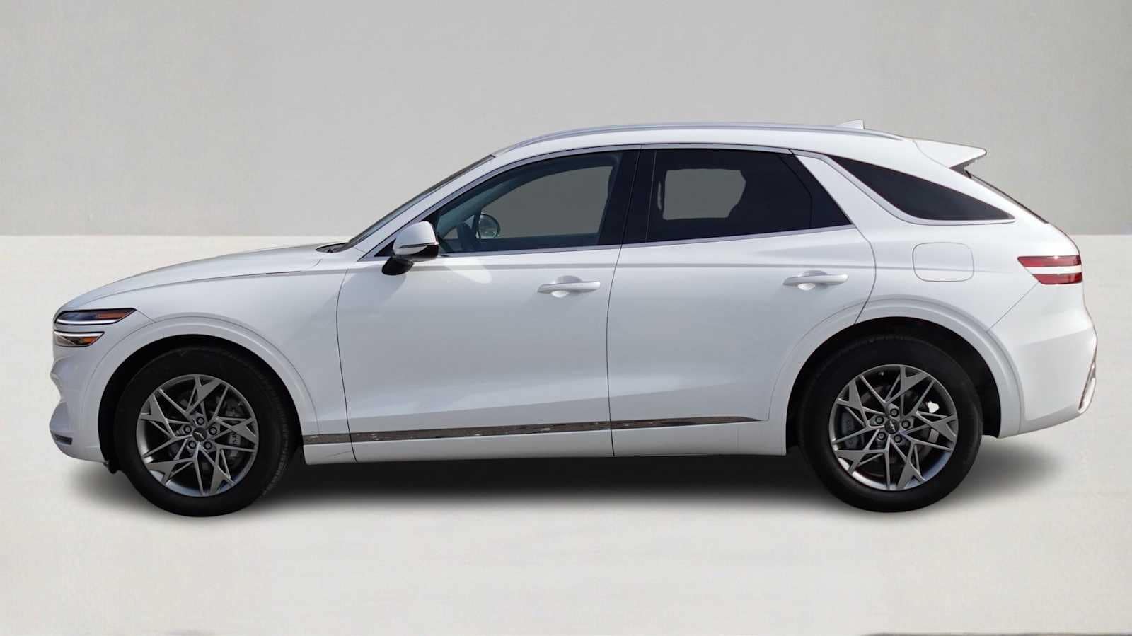 Thumbnail: 2025 Genesis GV70 - 8