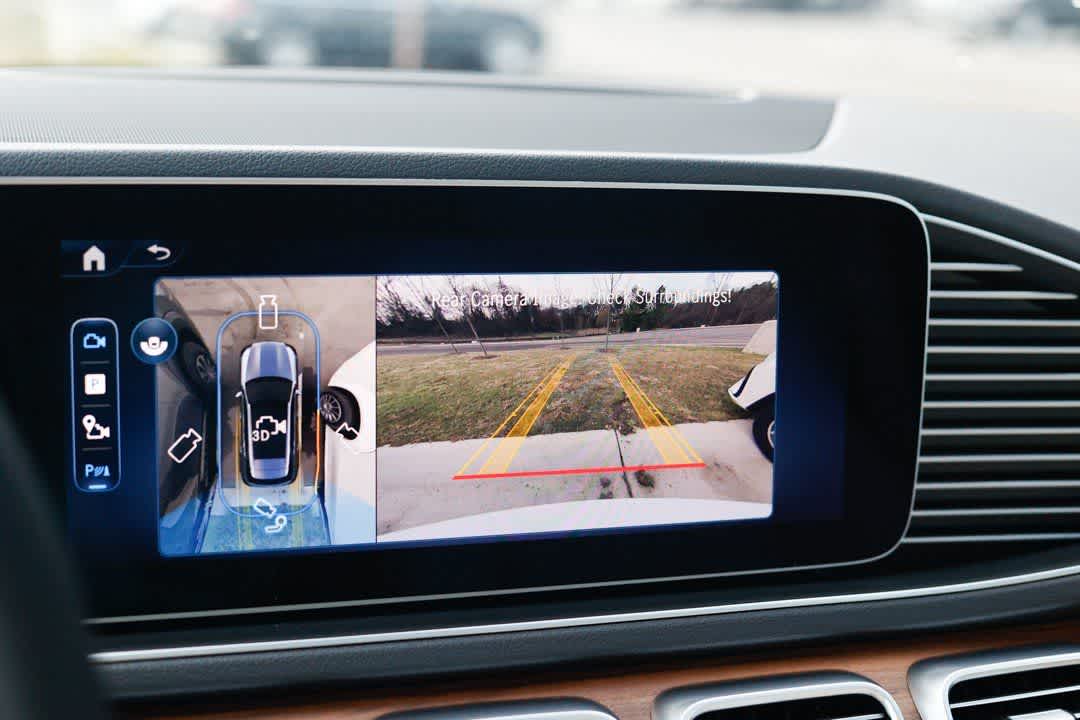 Thumbnail: 2026 Mercedes-Benz GLE - 32