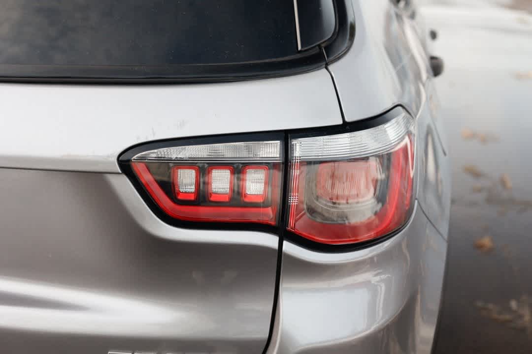 Thumbnail: 2018 Jeep Compass - 27