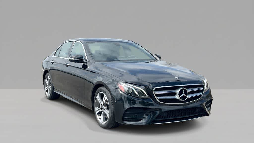 Thumbnail: 2019 Mercedes-Benz E-Class - 8