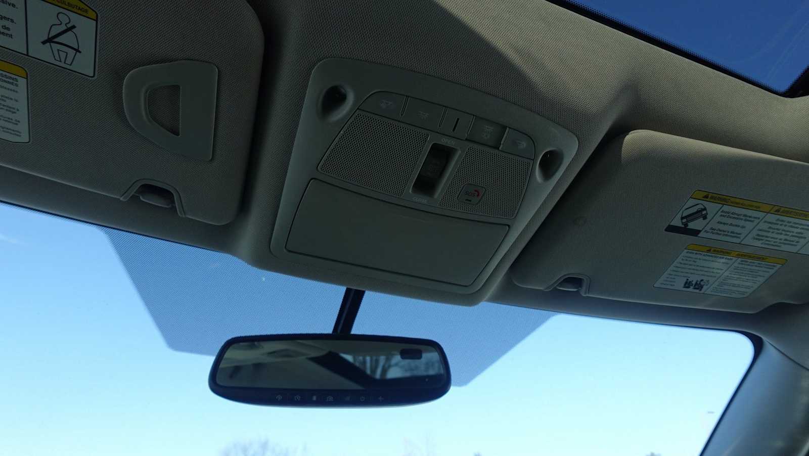 Thumbnail: 2016 Nissan Rogue - 31