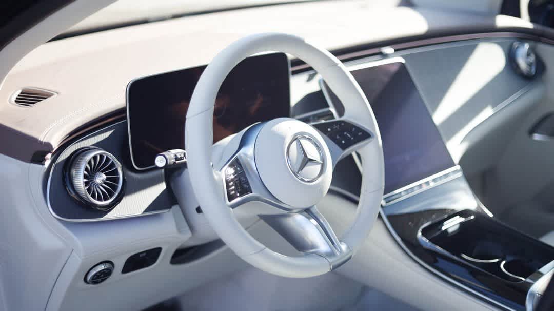 Thumbnail: 2024 Mercedes-Benz EQE - 15