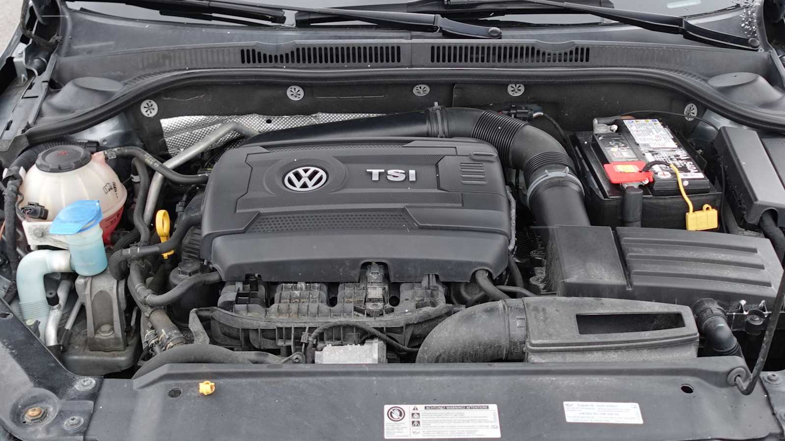 Thumbnail: 2018 Volkswagen Jetta - 21