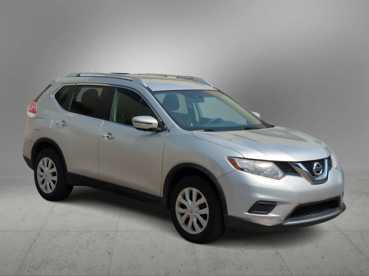 Thumbnail: 2016 Nissan Rogue - 2