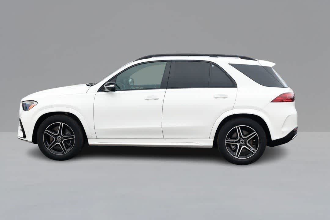Thumbnail: 2026 Mercedes-Benz GLE - 8