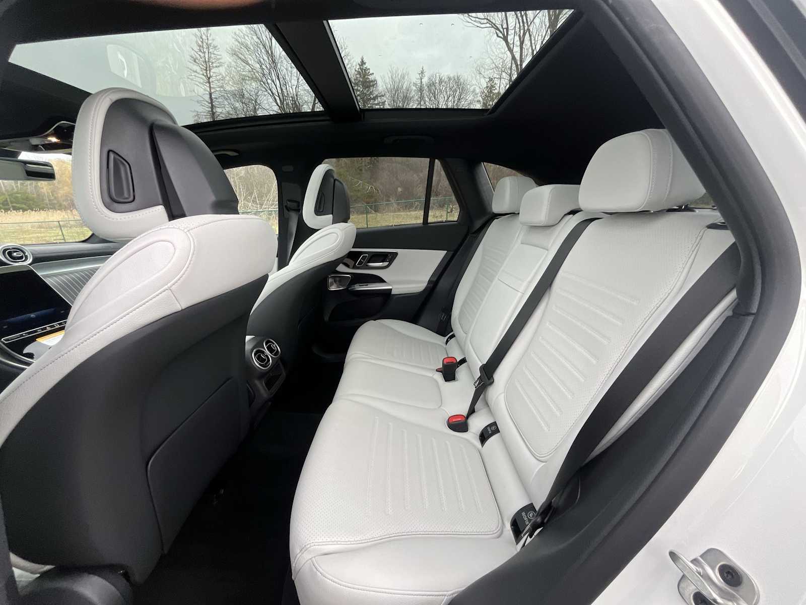 Thumbnail: 2026 Mercedes-Benz GLC - 14