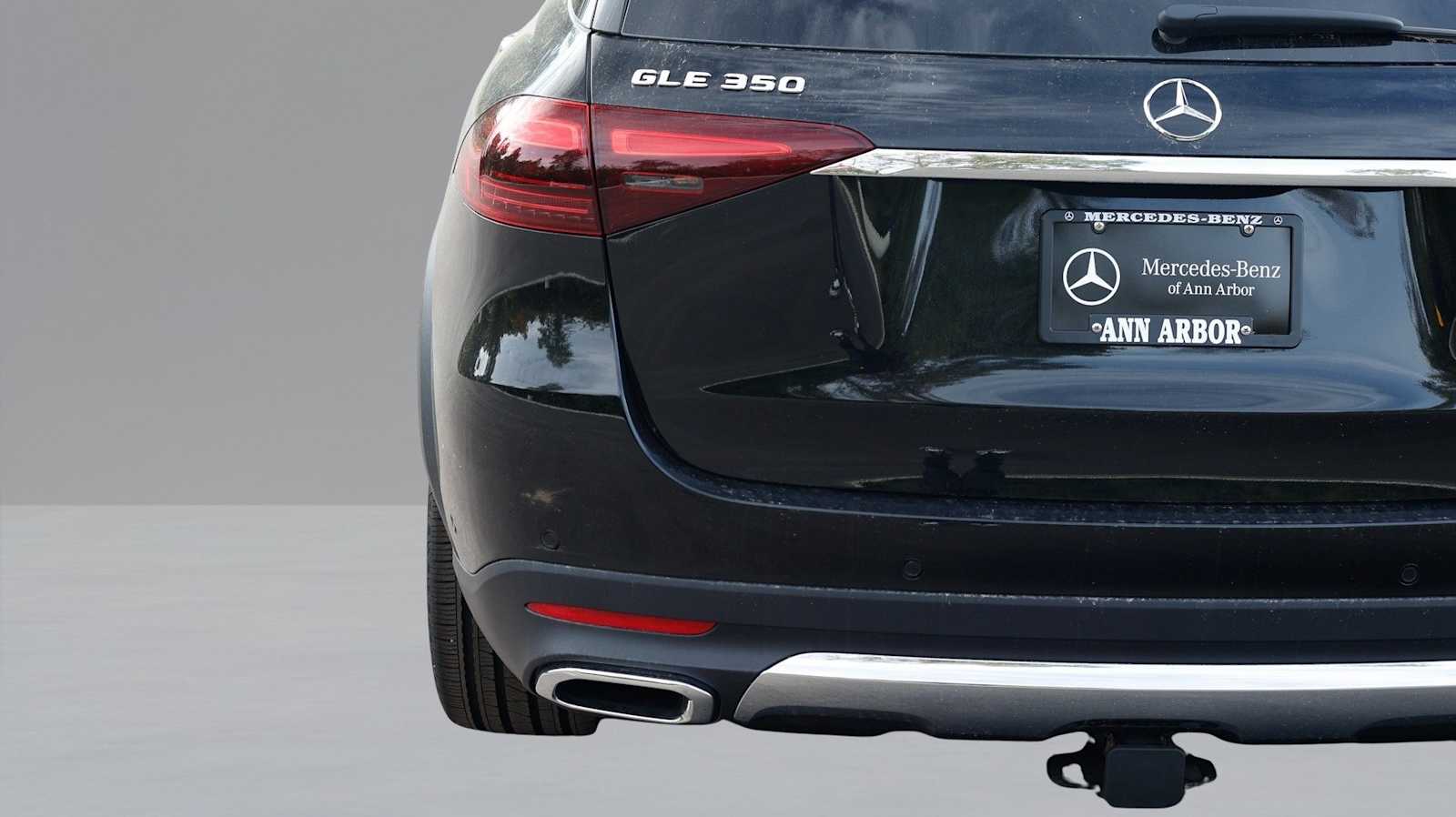 Thumbnail: 2026 Mercedes-Benz GLE - 9