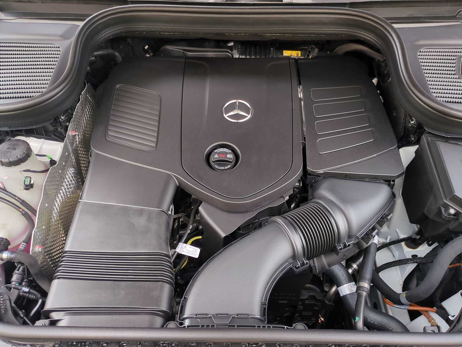 Thumbnail: 2026 Mercedes-Benz GLE - 15