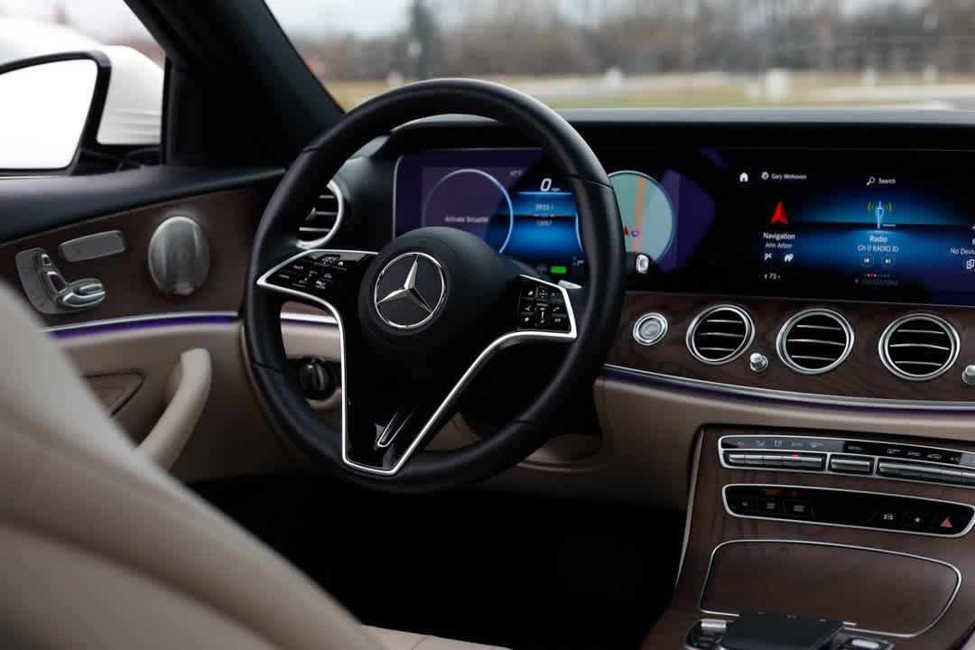 Thumbnail: 2023 Mercedes-Benz E-Class - 16