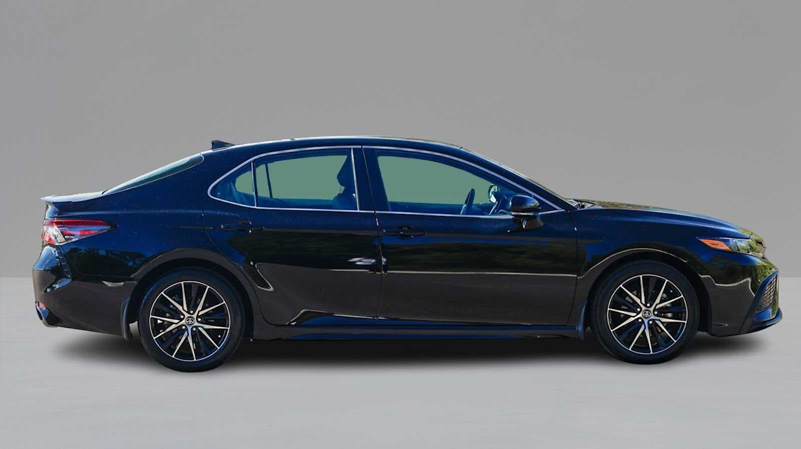 Thumbnail: 2023 Toyota Camry - 4