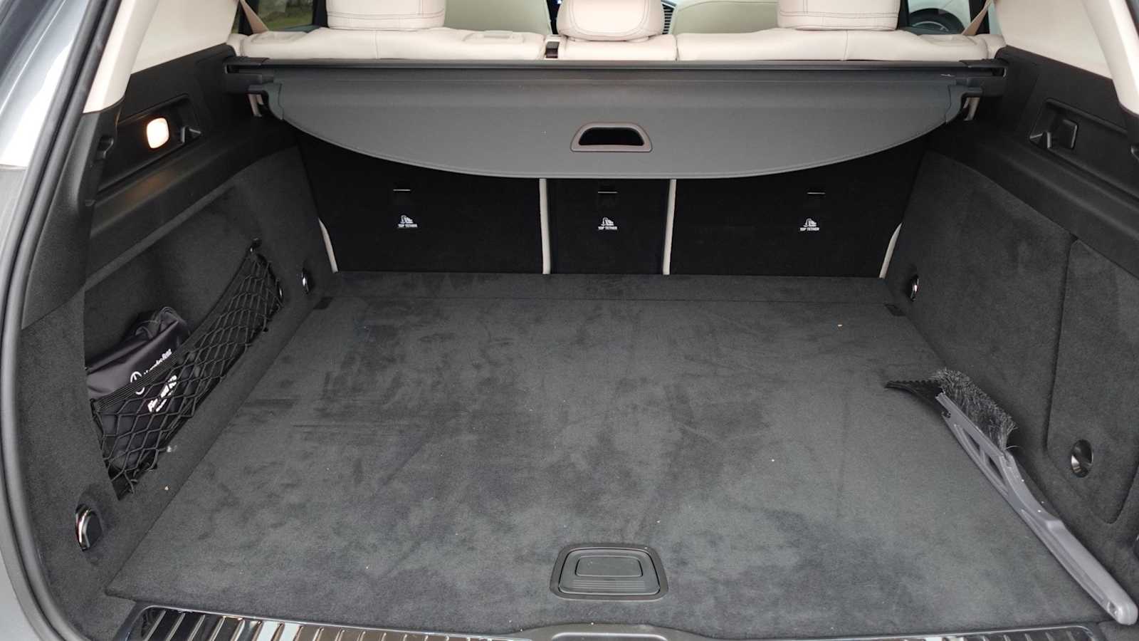 Thumbnail: 2026 Mercedes-Benz GLE - 22