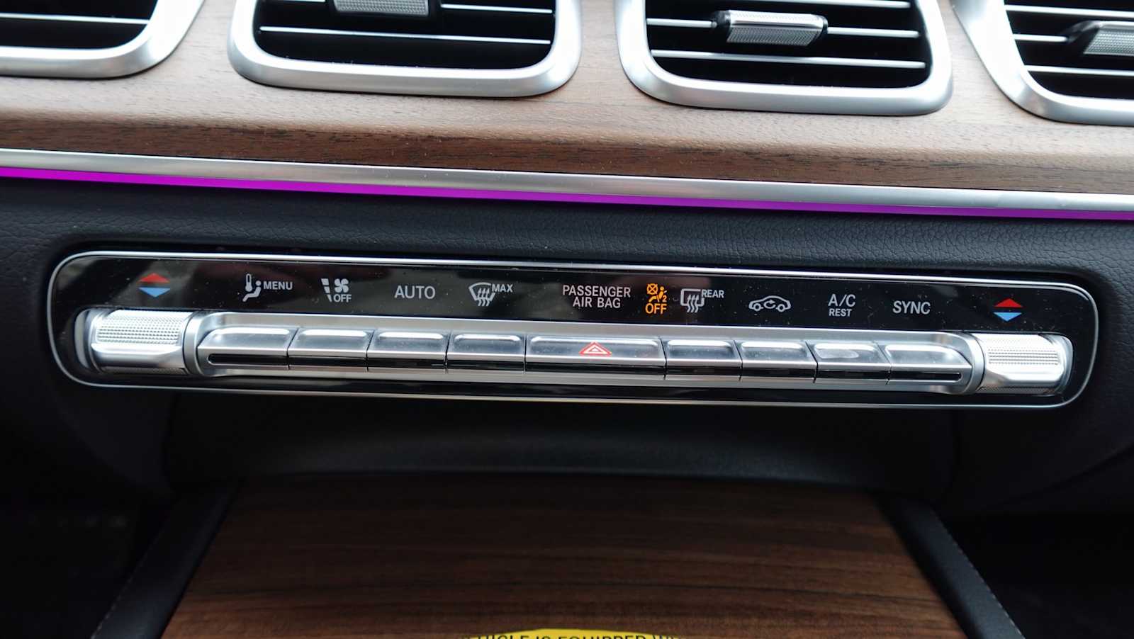 Thumbnail: 2026 Mercedes-Benz GLE - 31