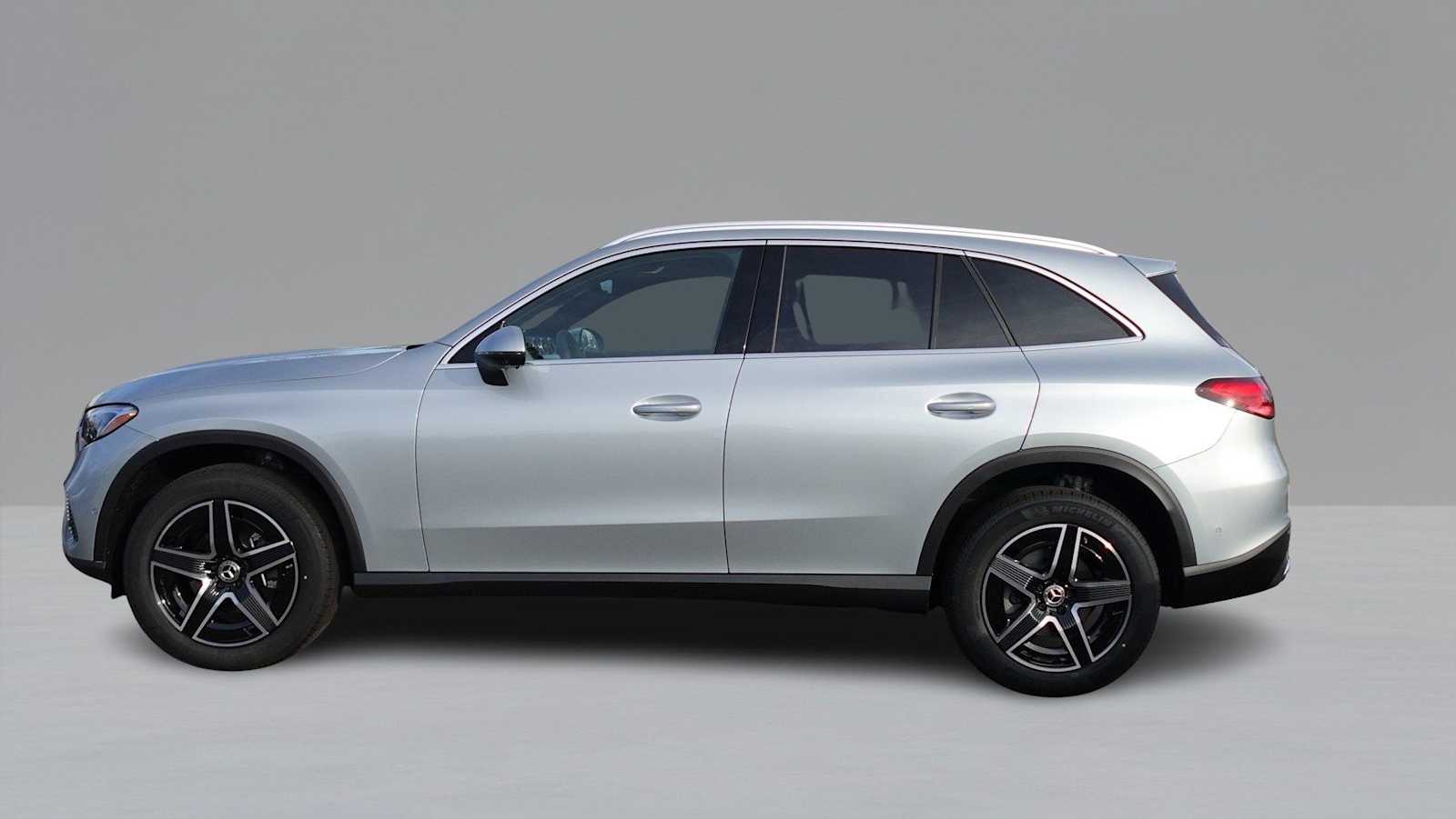Thumbnail: 2026 Mercedes-Benz GLC - 8