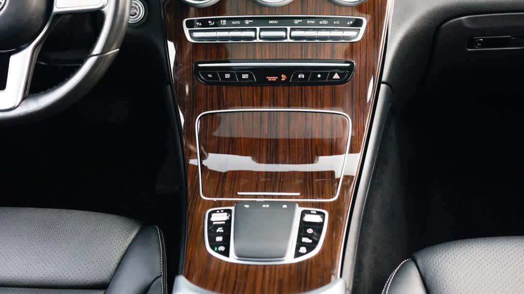 Thumbnail: 2022 Mercedes-Benz GLC - 21