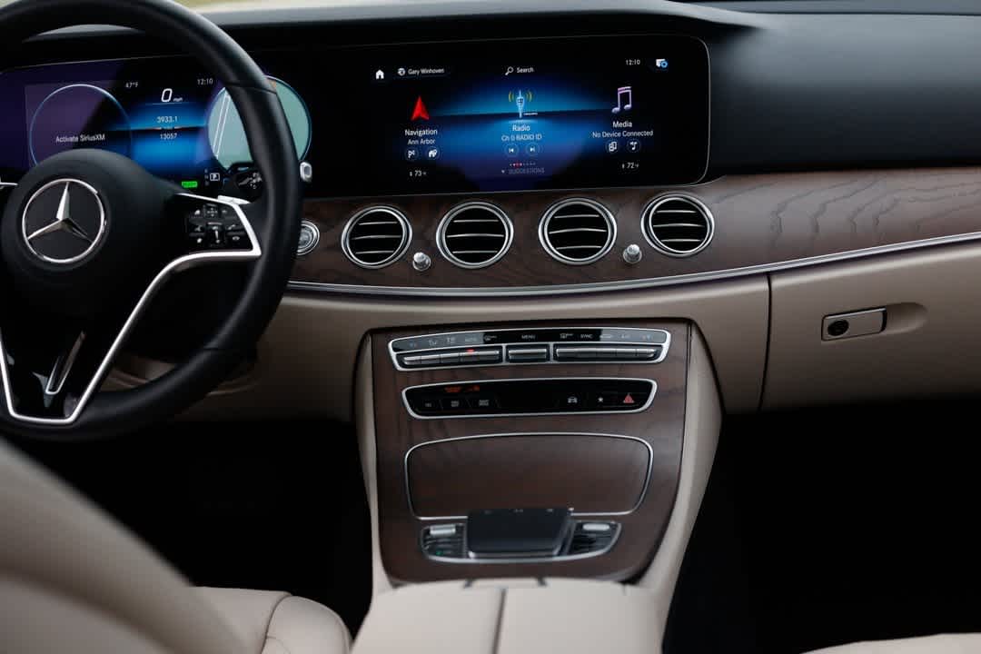 Thumbnail: 2023 Mercedes-Benz E-Class - 23