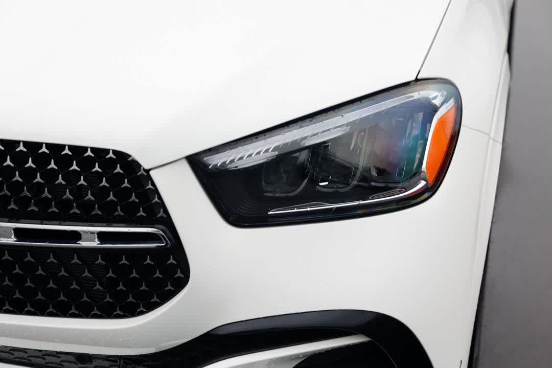 Thumbnail: 2026 Mercedes-Benz GLE - 26