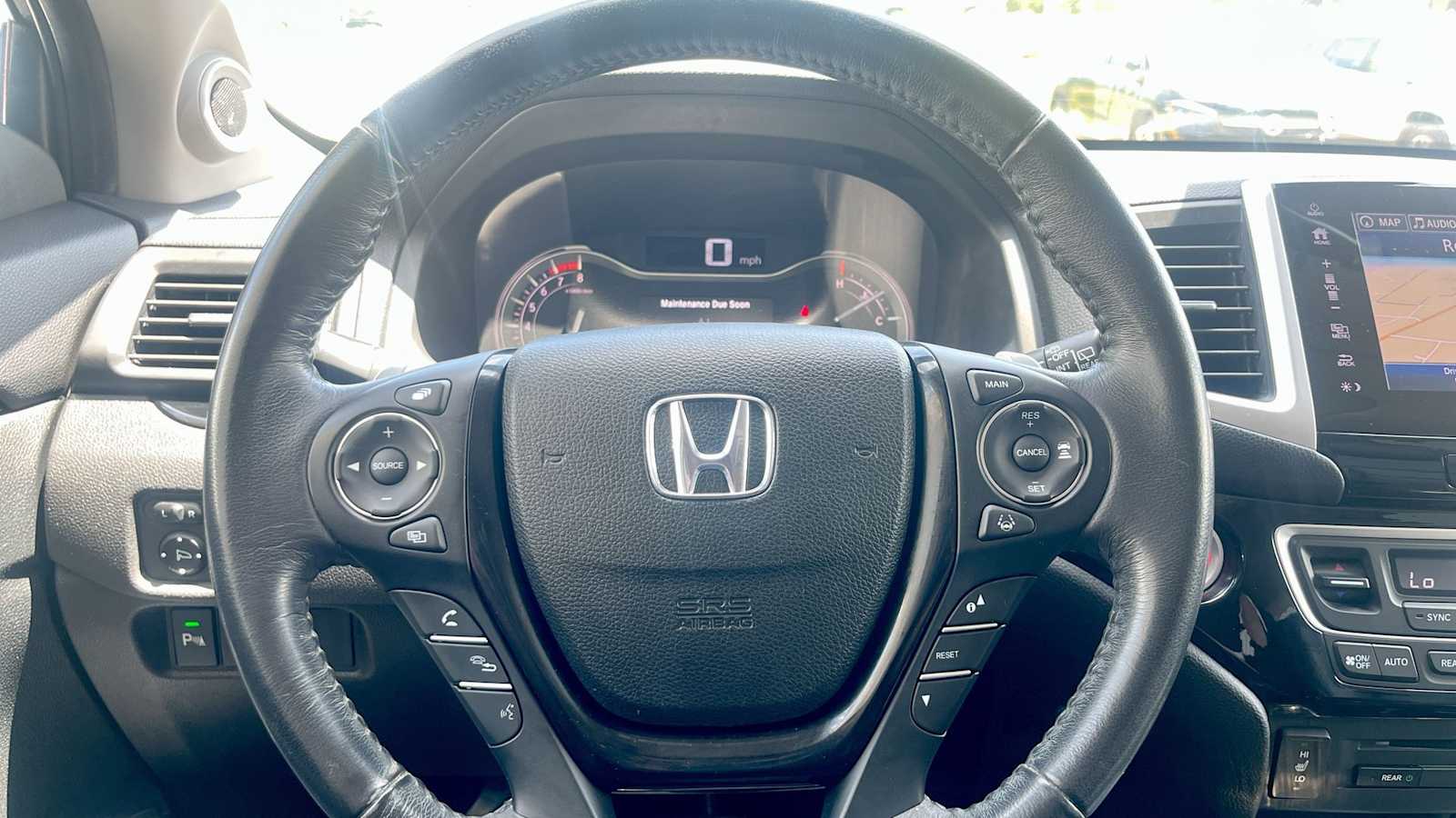 Thumbnail: 2017 Honda Pilot - 40
