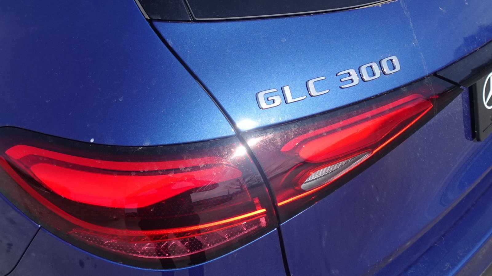 Thumbnail: 2026 Mercedes-Benz GLC - 23
