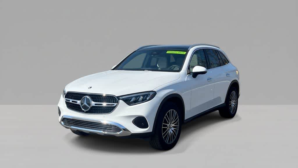 Thumbnail: 2026 Mercedes-Benz GLC - 1