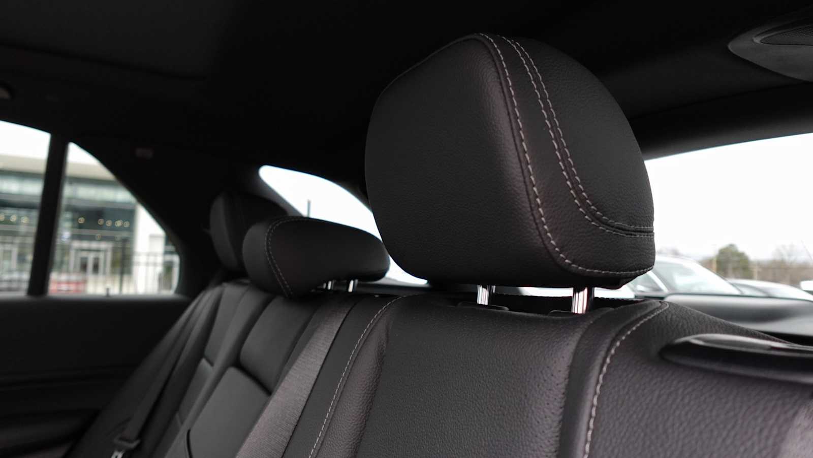 Thumbnail: 2026 Mercedes-Benz GLE - 36