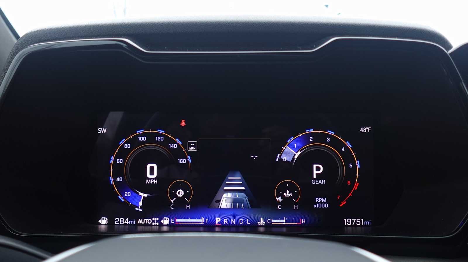 Thumbnail: 2024 Chevrolet Colorado - 30