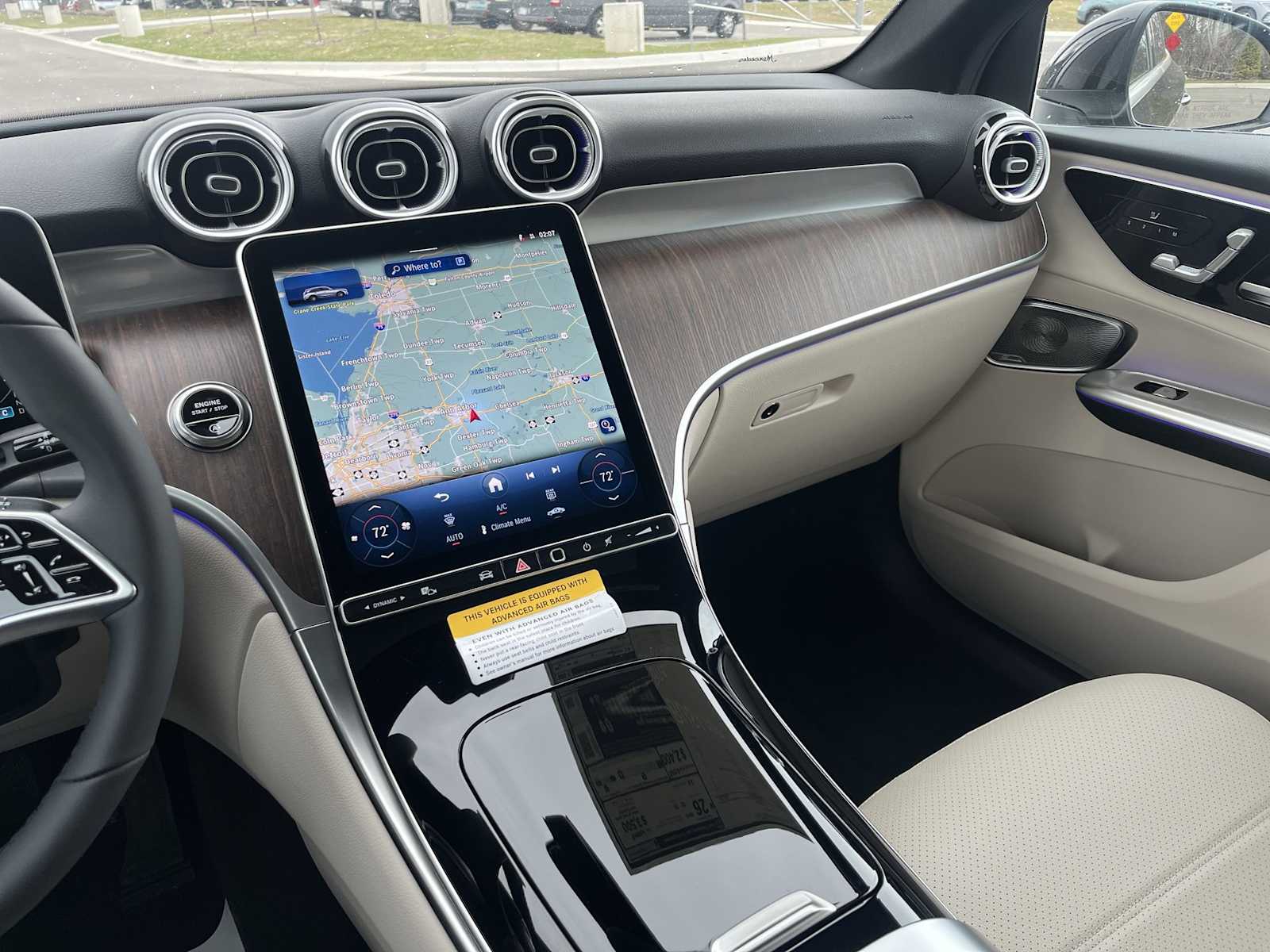 Thumbnail: 2026 Mercedes-Benz GLC - 35