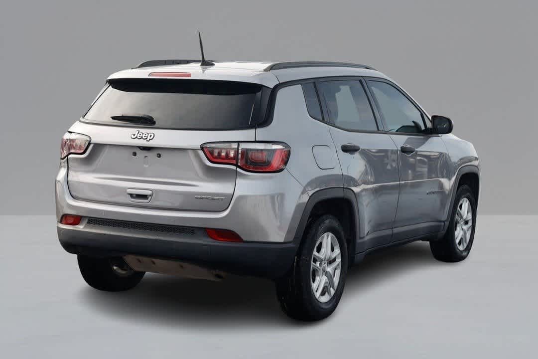 Thumbnail: 2018 Jeep Compass - 5