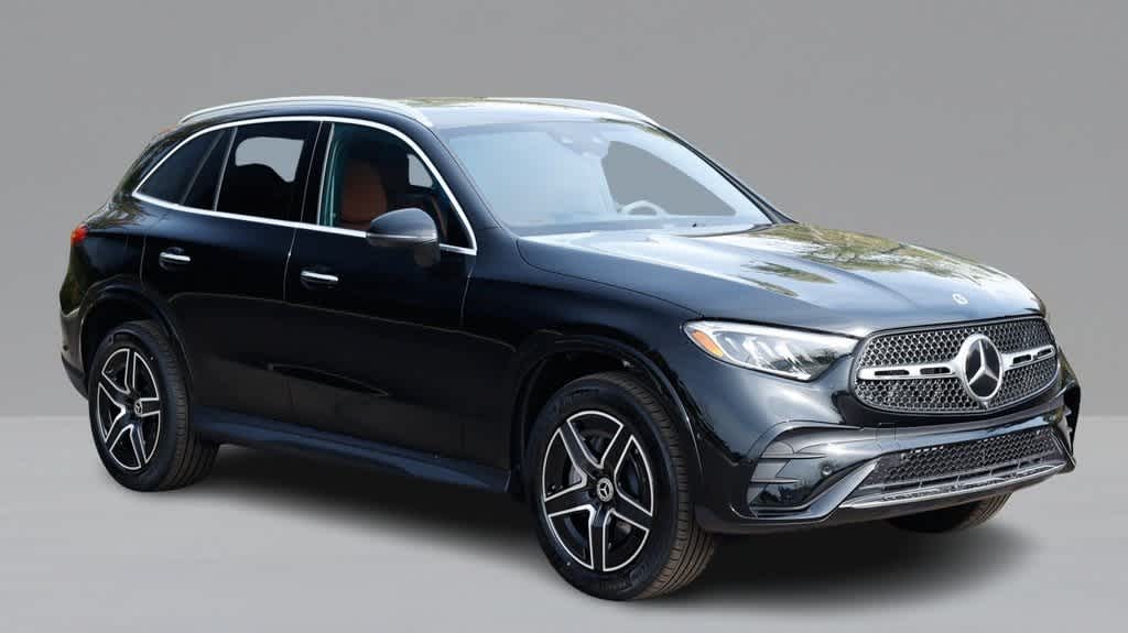 Thumbnail: 2026 Mercedes-Benz GLC - 3