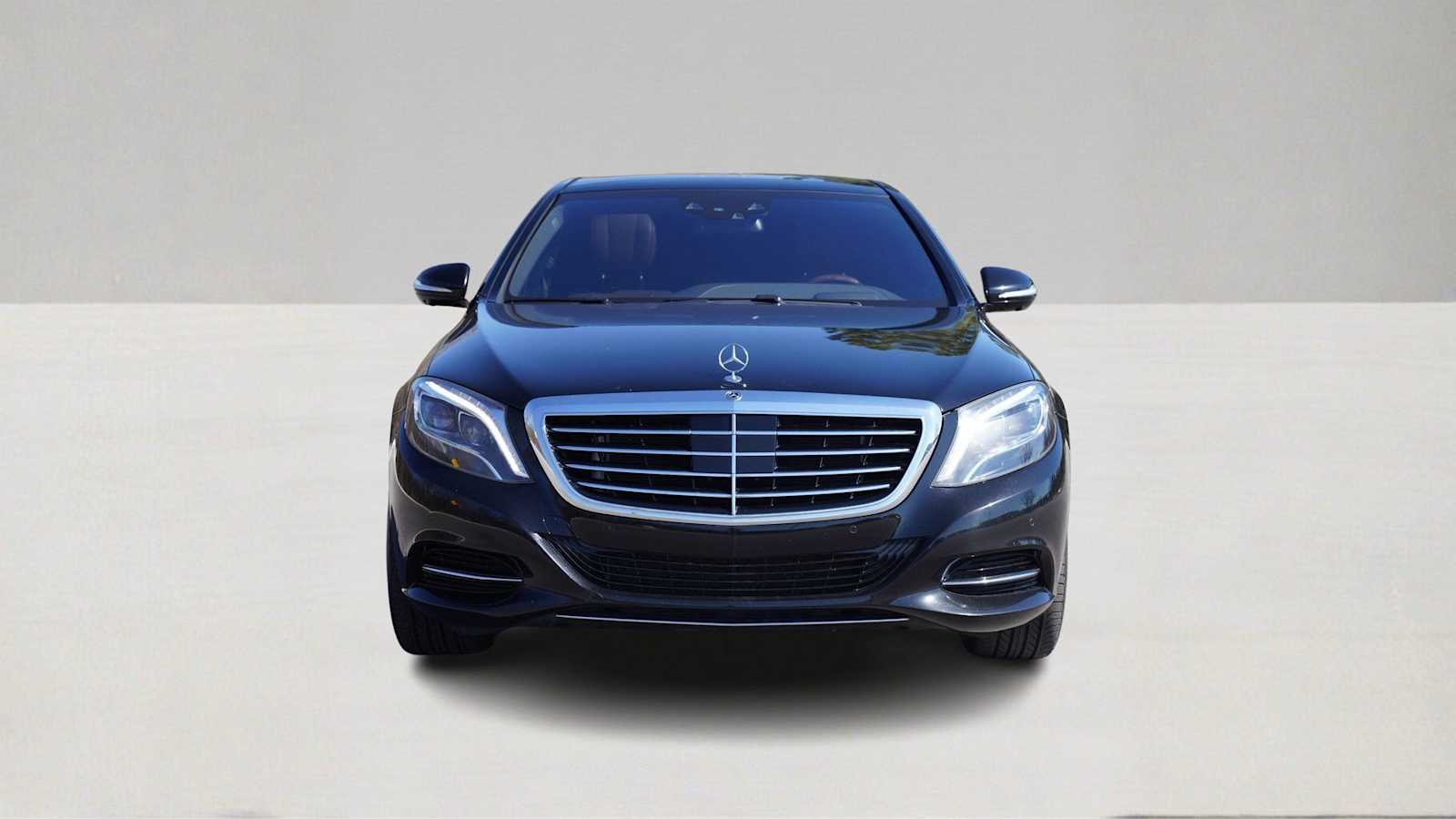Thumbnail: 2015 Mercedes-Benz S-Class - 2
