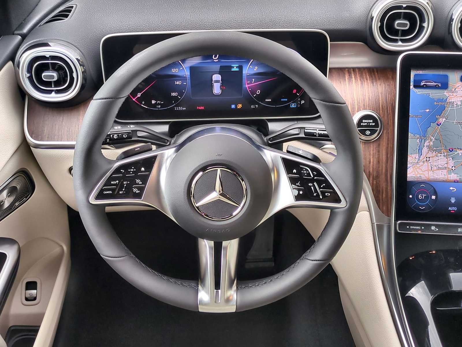 Thumbnail: 2025 Mercedes-Benz GLC - 25