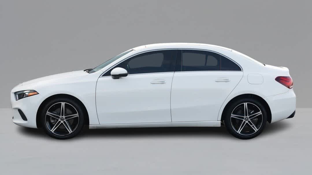 Thumbnail: 2022 Mercedes-Benz A-Class - 8