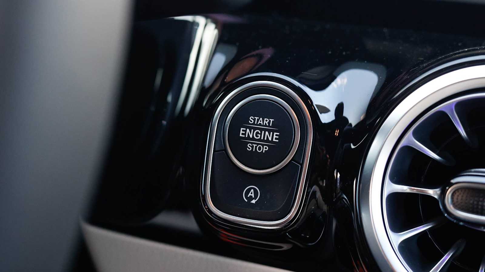 Thumbnail: 2026 Mercedes-Benz GLA - 28